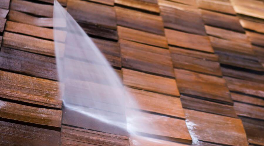 Professional gutter cleaning in Howells, NE